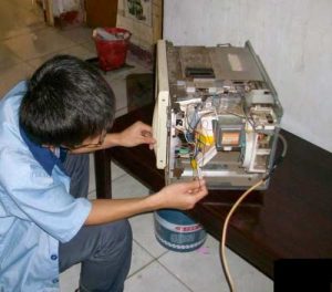 sửa lò vi sóng LG